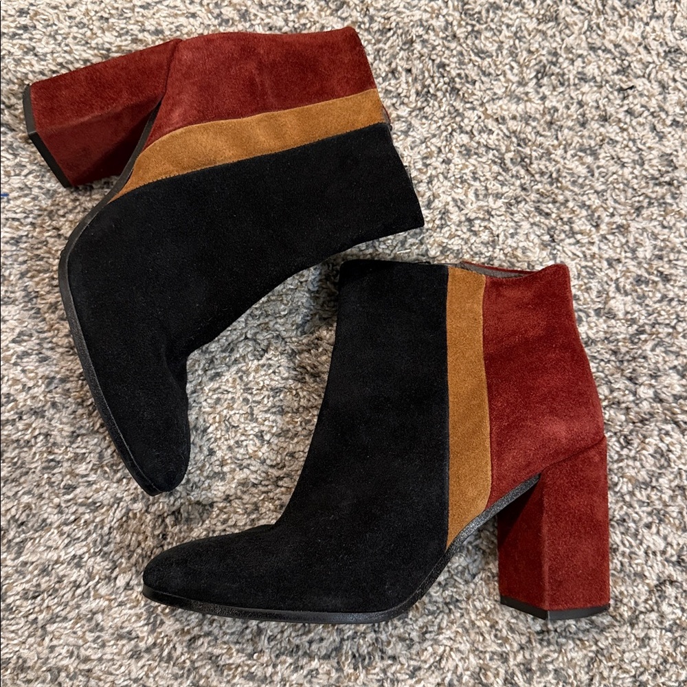 Paola Ferri by Alba Moda Color Block Boots bought from Anthropologie 39/9